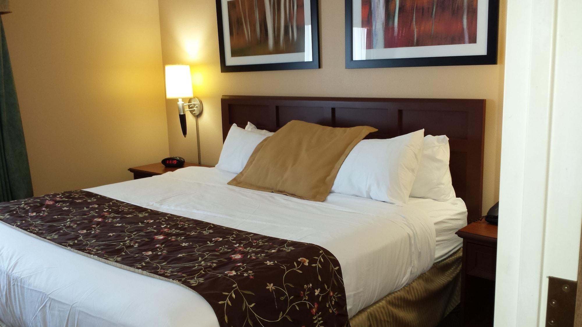 Surestay Plus Hotel By Best Western Блек Ривър фолс Екстериор снимка