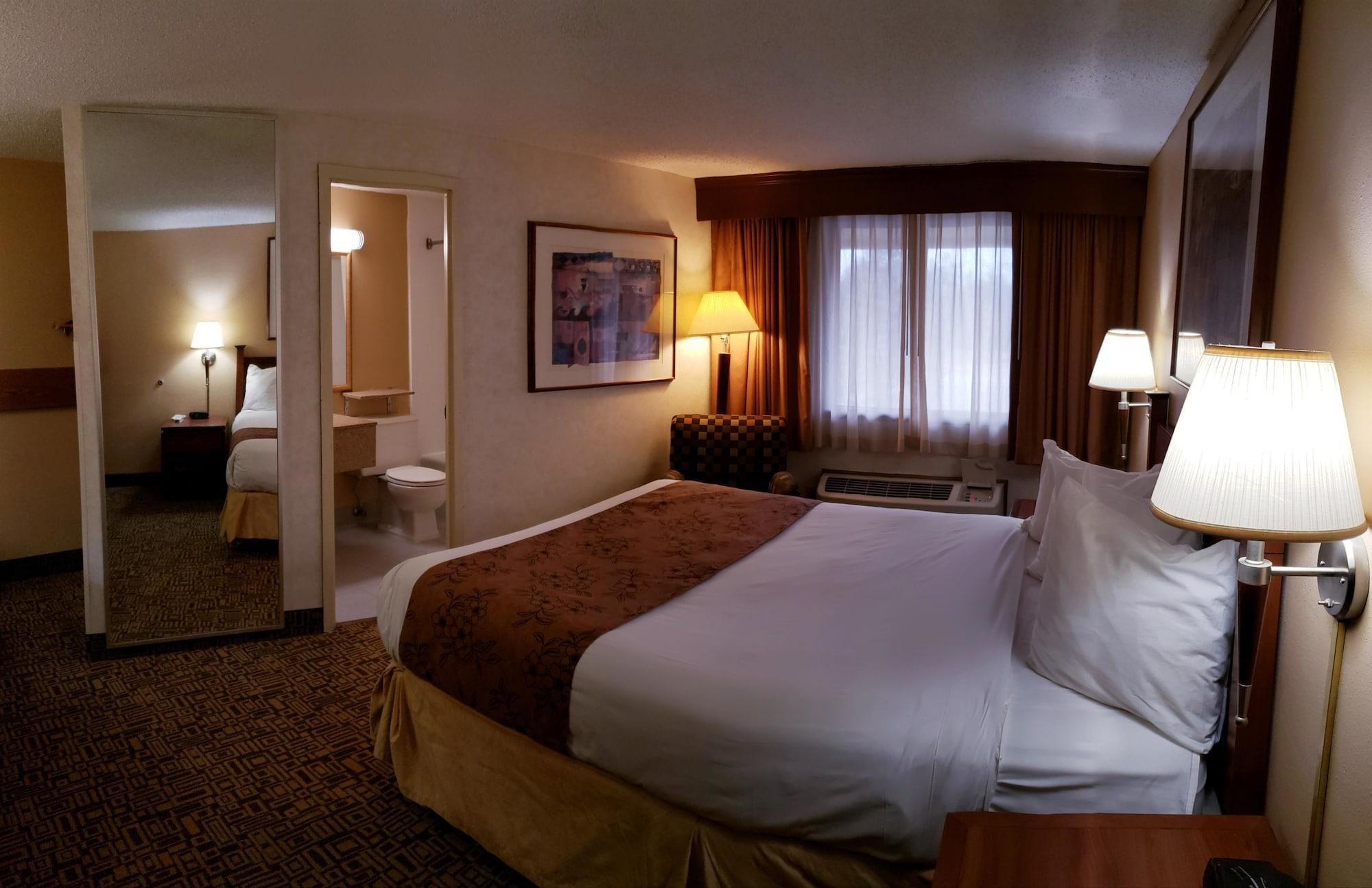 Surestay Plus Hotel By Best Western Блек Ривър фолс Екстериор снимка